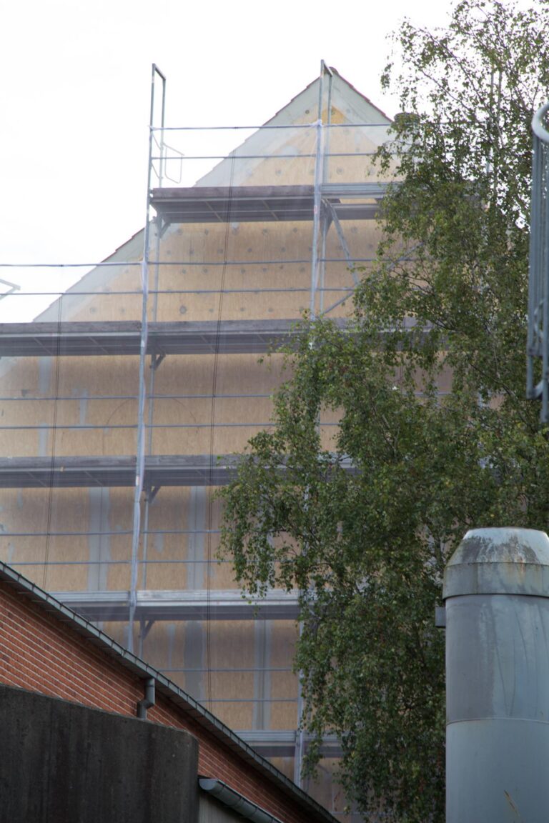 Aabenraa: Nygade Skole udvendig isolering
