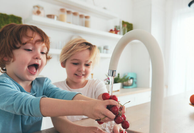 Maling glans 10 til køkken & bad