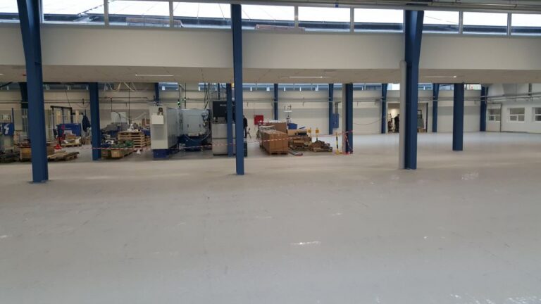 Fabriksgulv Linak