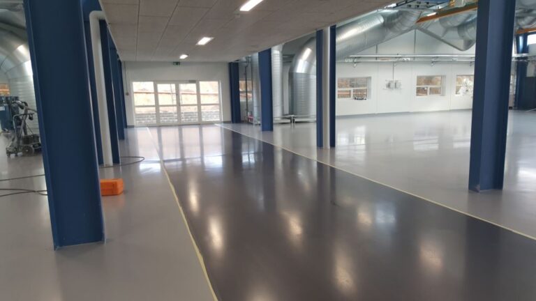 Fabriksgulv Linak