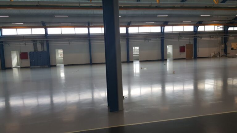Fabriksgulv Linak